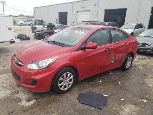 2013 Hyundai Accent GLS