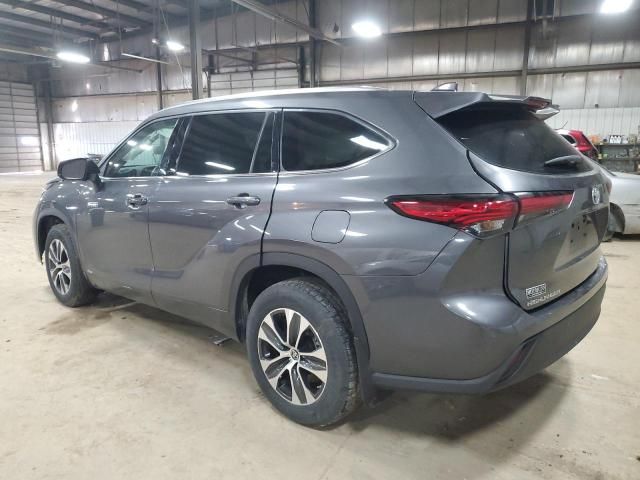 2021 Toyota Highlander Hybrid XLE