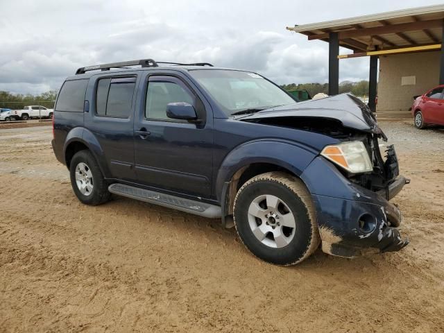 2007 Nissan Pathfinder LE