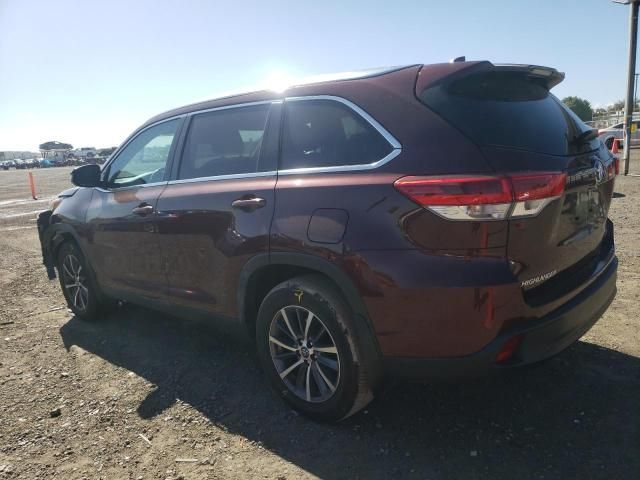 2019 Toyota Highlander SE