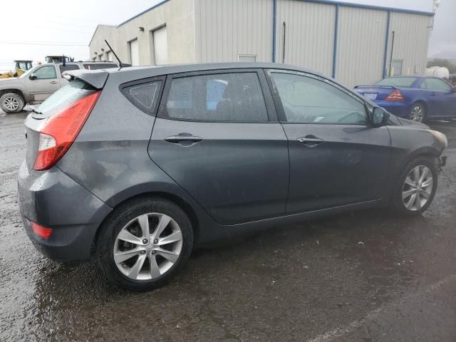 2012 Hyundai Accent GLS