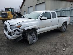 Salvage trucks for sale at Center Rutland, VT auction: 2017 Toyota Tacoma Access Cab