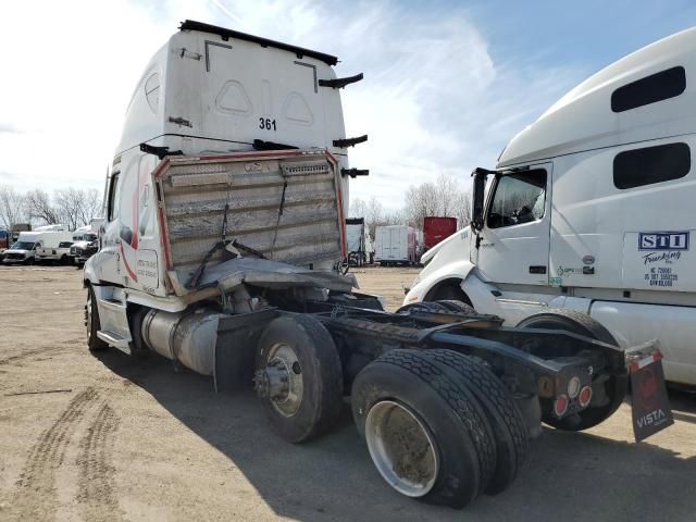 2020 Freightliner Cascadia 126