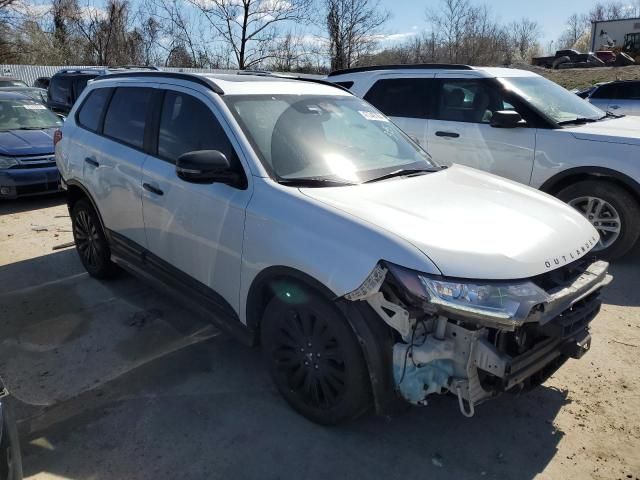 2020 Mitsubishi Outlander SE