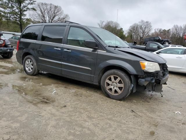 2011 Chrysler Town & Country Touring