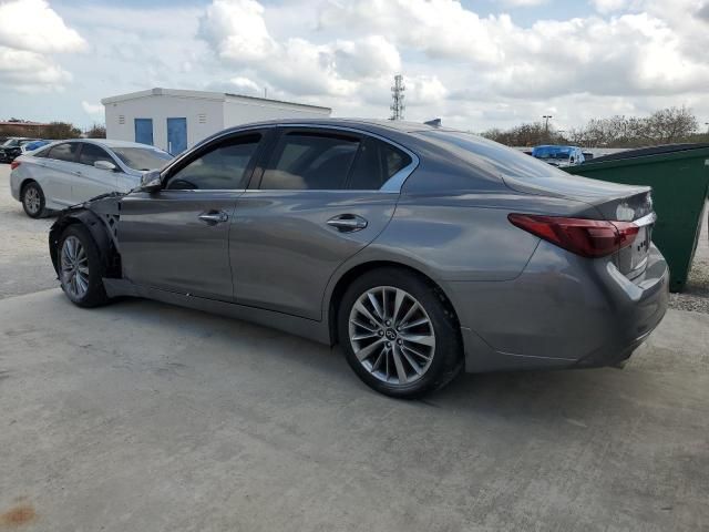 2023 Infiniti Q50 Luxe