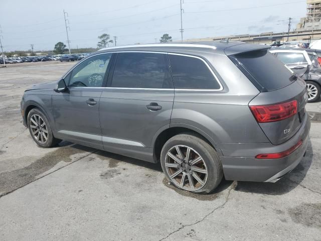 2018 Audi Q7 Prestige