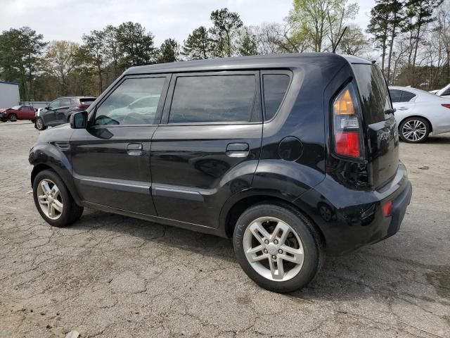 2010 KIA Soul +