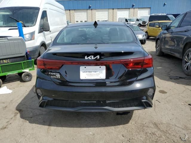 2024 KIA Forte LX