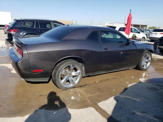 2013 Dodge Challenger SXT