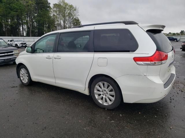 2012 Toyota Sienna XLE