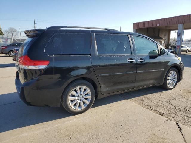 2011 Toyota Sienna XLE