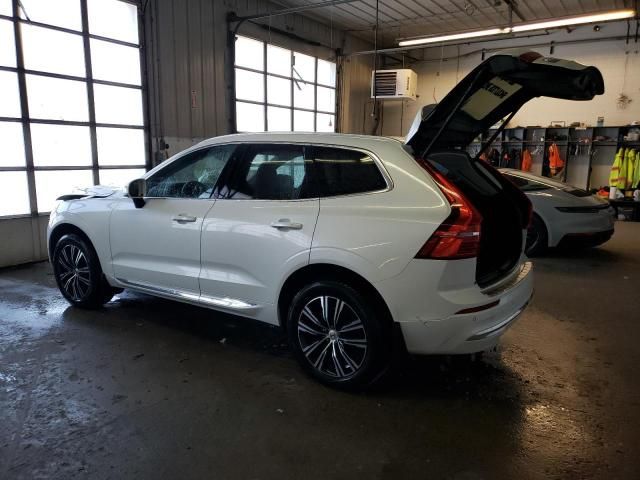 2022 Volvo XC60 B5 Inscription