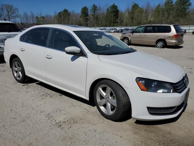 2013 Volkswagen Passat SE