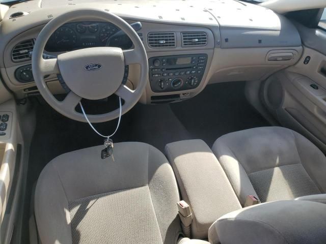 2005 Ford Taurus SE