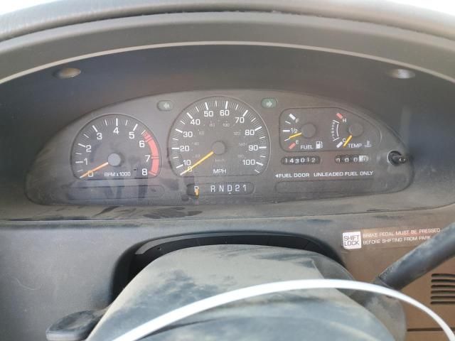 1999 Nissan Quest SE