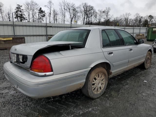 2003 Ford Crown Victoria LX