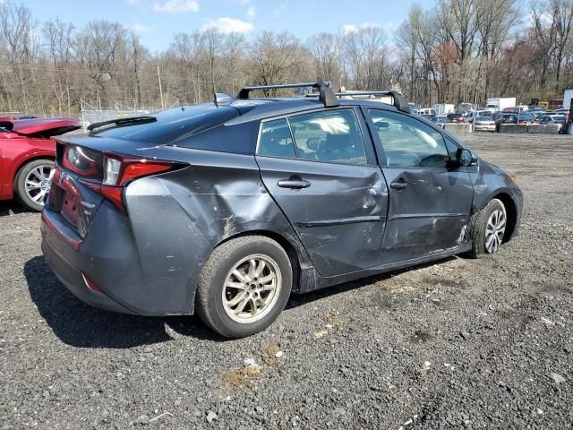 2022 Toyota Prius LE