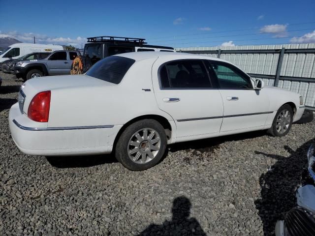 2007 Lincoln Town Car Signature Limited