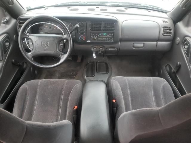 2000 Dodge Dakota Quattro