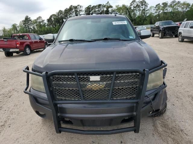 2011 Chevrolet Suburban C1500 LT