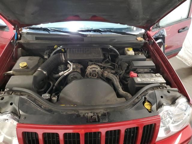 2005 Jeep Grand Cherokee Laredo