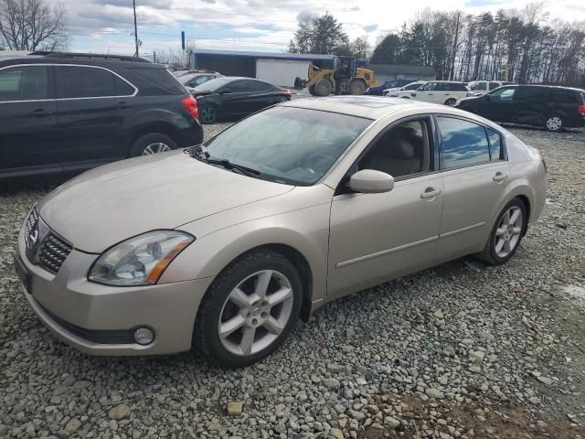 2005 Nissan Maxima SE