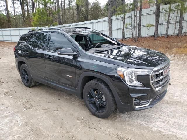 2022 GMC Terrain AT4