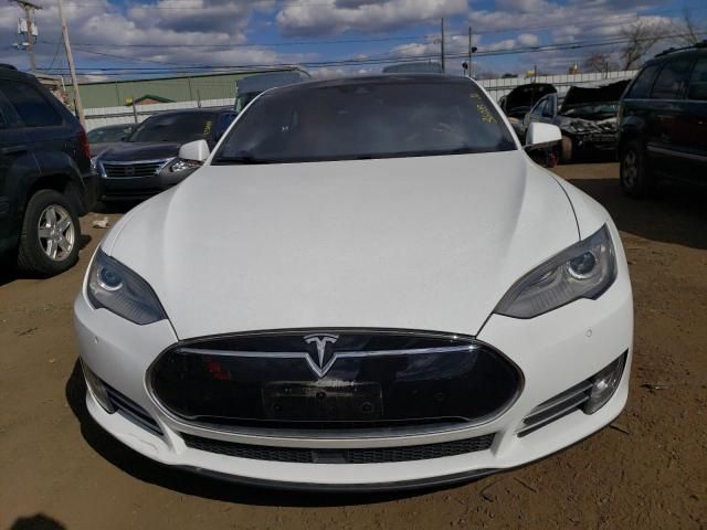 2015 Tesla Model S