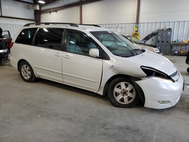 2007 Toyota Sienna XLE