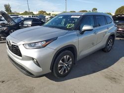 Vehiculos salvage en venta de Copart Miami, FL: 2022 Toyota Highlander XLE