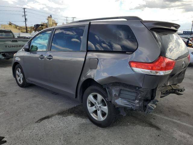 2011 Toyota Sienna LE