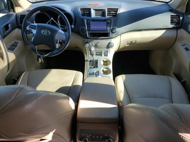 2013 Toyota Highlander Base