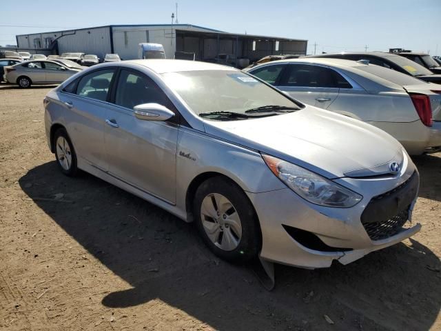 2013 Hyundai Sonata Hybrid