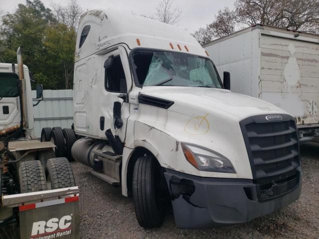 2023 Freightliner Cascadia 126