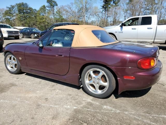 2000 Mazda MX-5 Miata Base