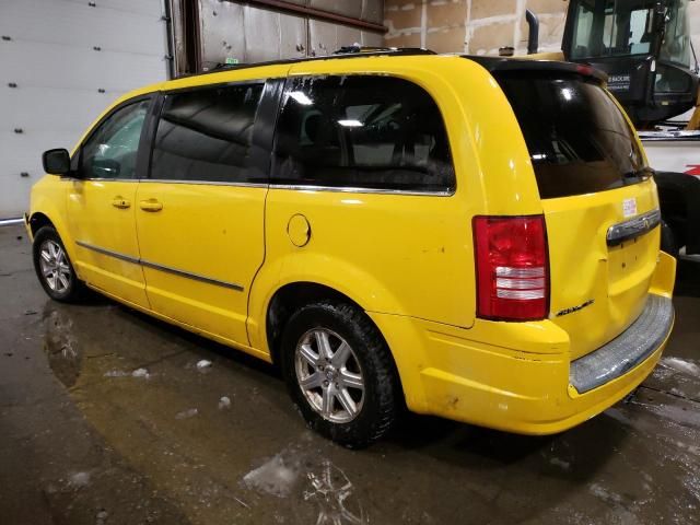 2009 Chrysler Town & Country Touring