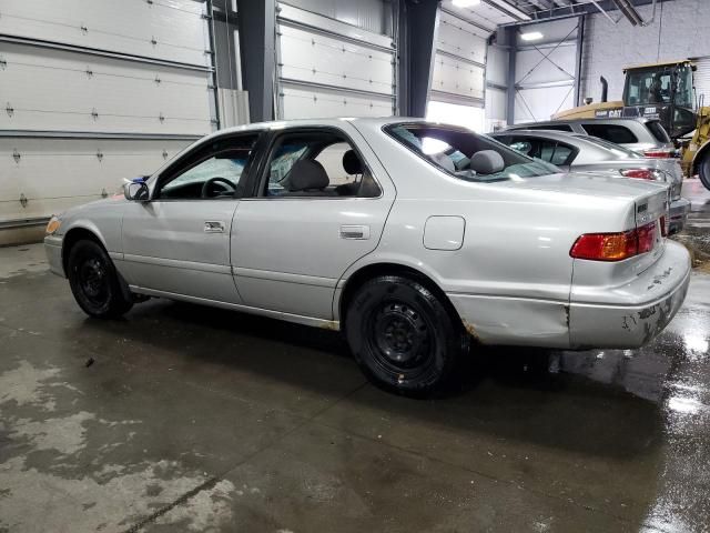 2001 Toyota Camry LE