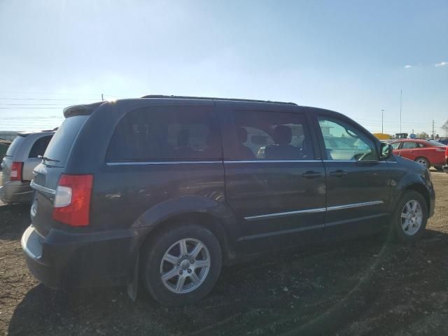 2011 Chrysler Town & Country Touring