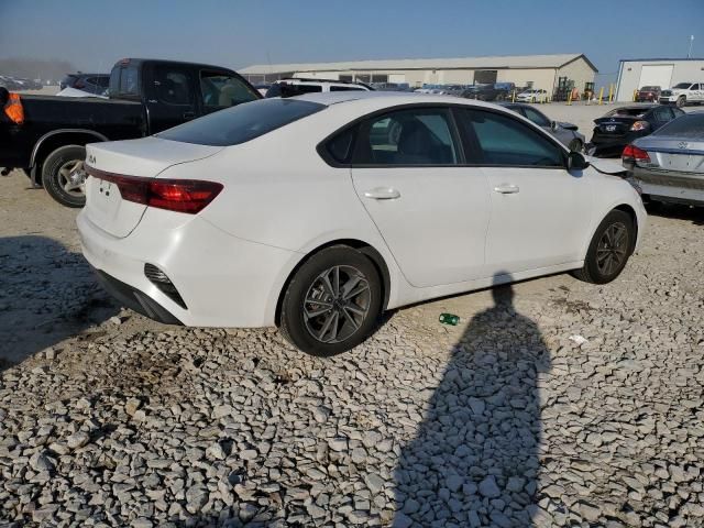 2023 KIA Forte LX