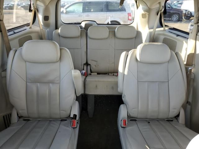 2008 Chrysler Town & Country Touring