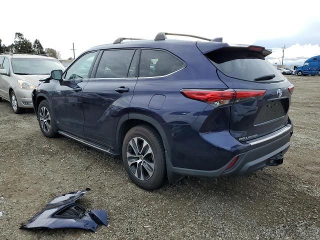 2020 Toyota Highlander Hybrid XLE