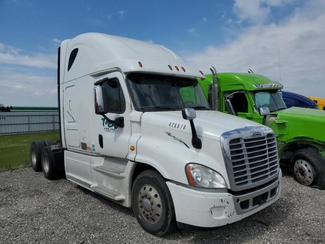 2018 Freightliner Cascadia 125