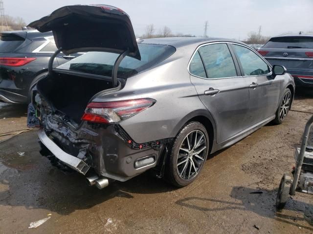 2021 Toyota Camry SE