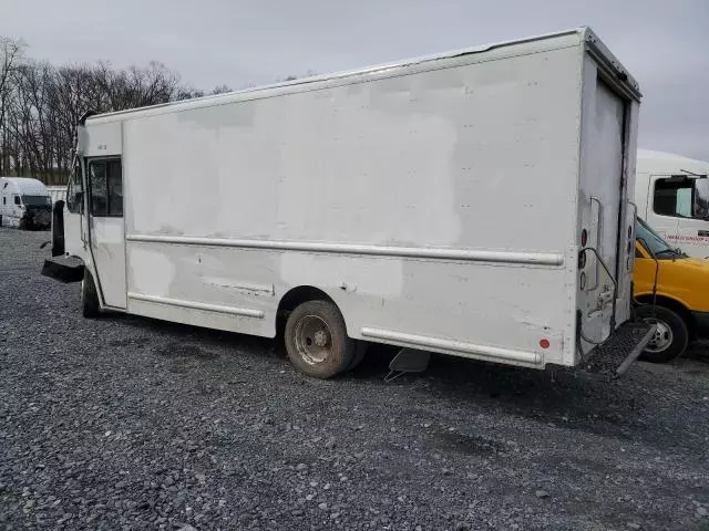 2020 Freightliner Chassis M Line WALK-IN Van