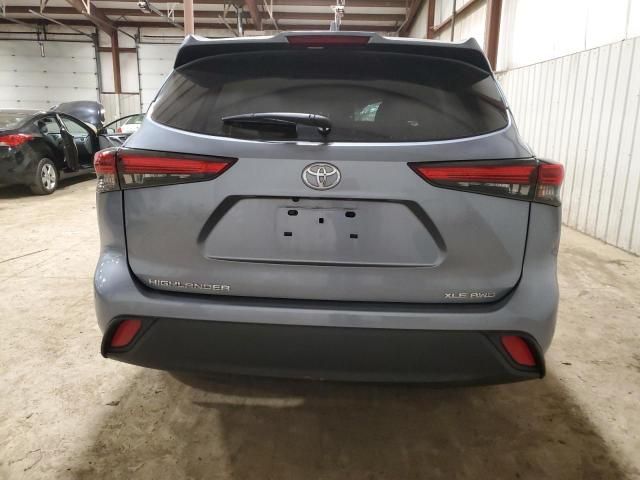 2022 Toyota Highlander XLE