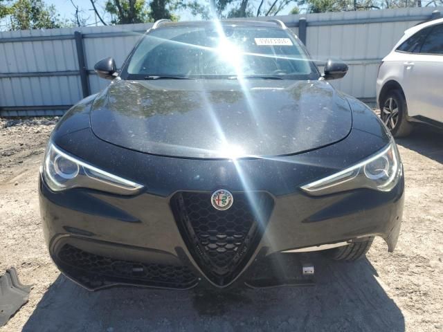 2018 Alfa Romeo Stelvio TI