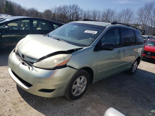 2006 Toyota Sienna CE