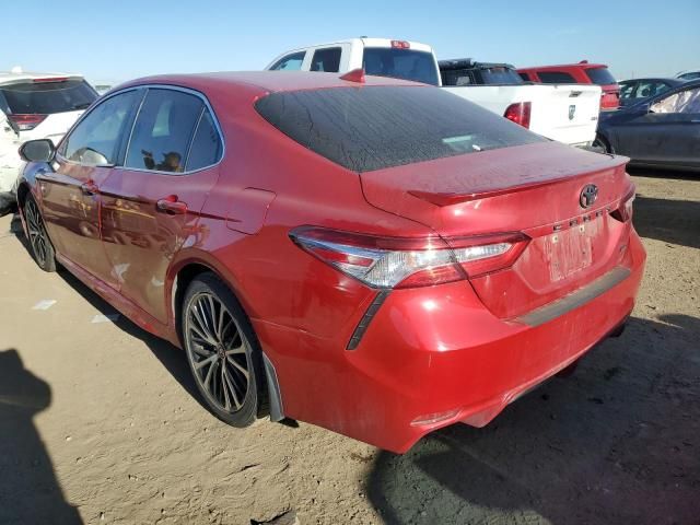 2020 Toyota Camry SE