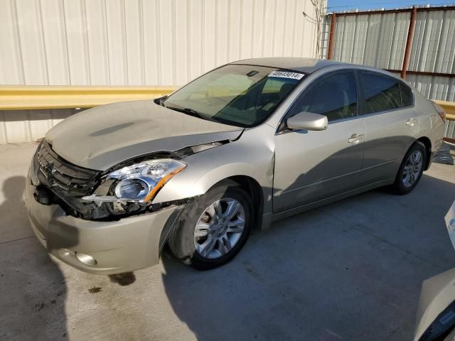 2010 Nissan Altima Base